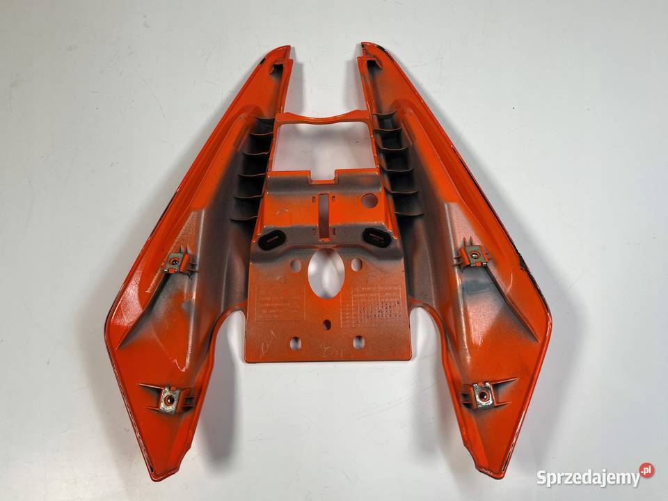 KTM RC 125 250 390 17 Ogon Zadupek Nadkole tył Łobżenica
