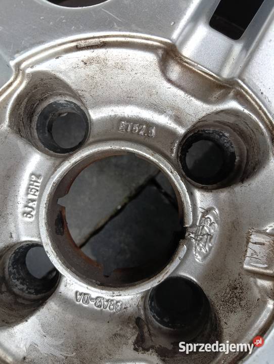 Sprzedam alufelgi ford 4x108 R15 łódzkie sprzedam