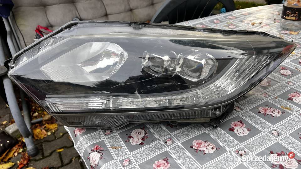 REFLEKTOR LAMPA LEWA HONDA HRV HRV II 1518 FULL benzyna HR-V