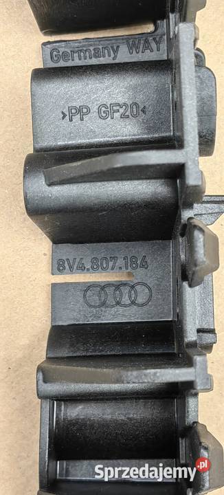 8V4807184 Audi RS3 quattro ślizg prawy przód Rożnów
