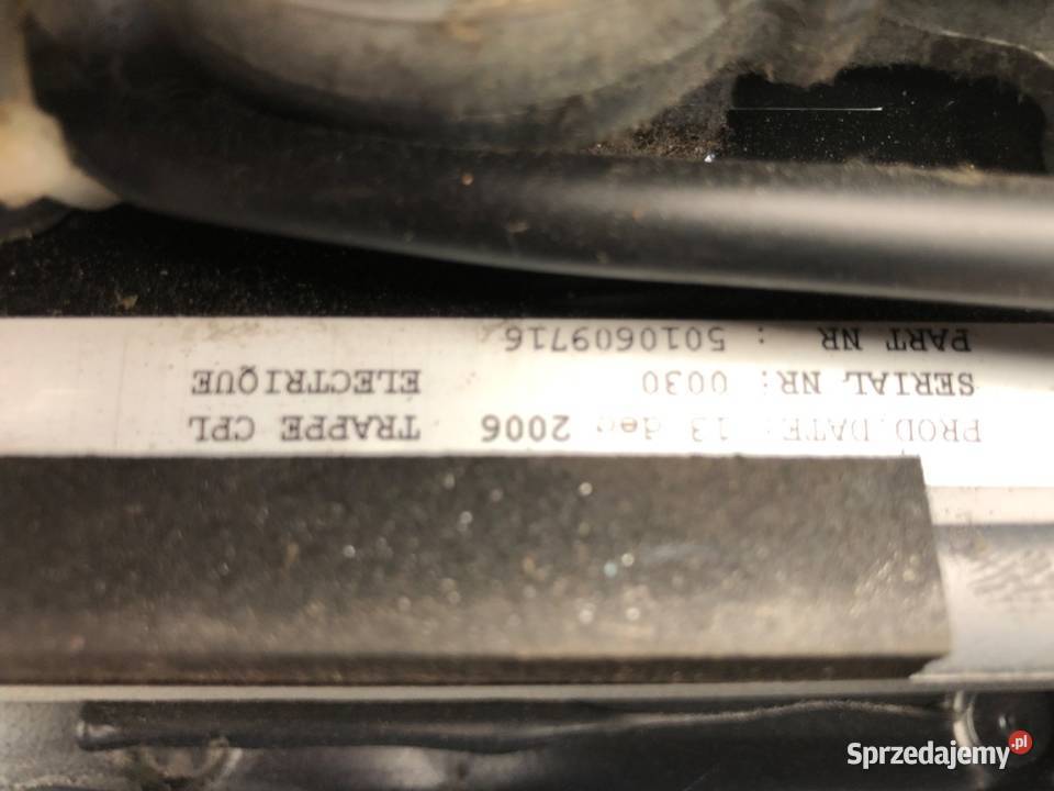 SZYBERDACH RENAULT TRUCKS PREMIUM Hatchback