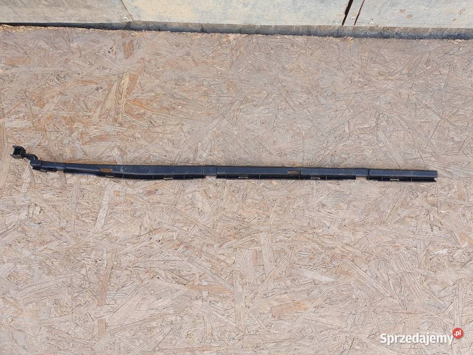 MERCEDES GLA ŚLIZG PRAWY MOCOWANIE PRAWE PROGU Międzychód