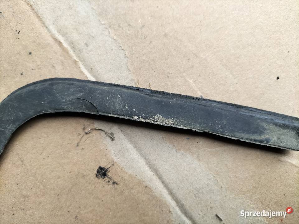 AUDI 80 B3 80B3 USZCZELKA KIERUNKOWSKAZU PRAWA osobowe