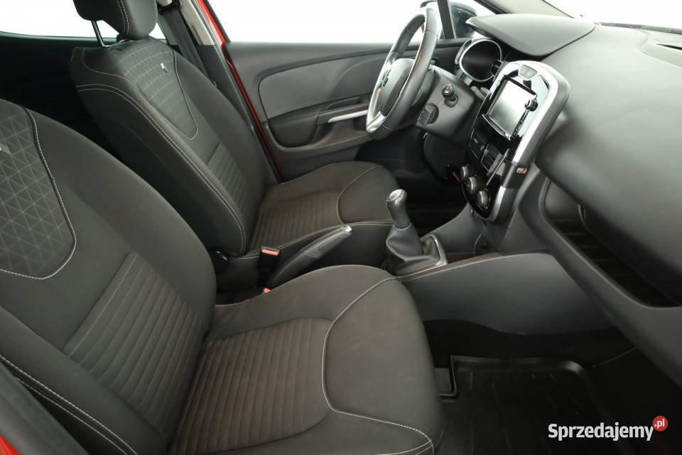 Renault Clio 09 TCe Piaseczno