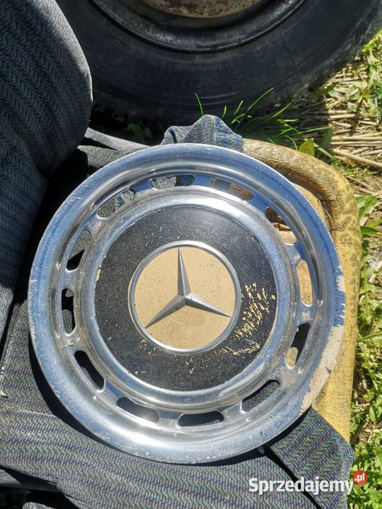 Kołpak Mercedes 123 super stan Trzyciąż