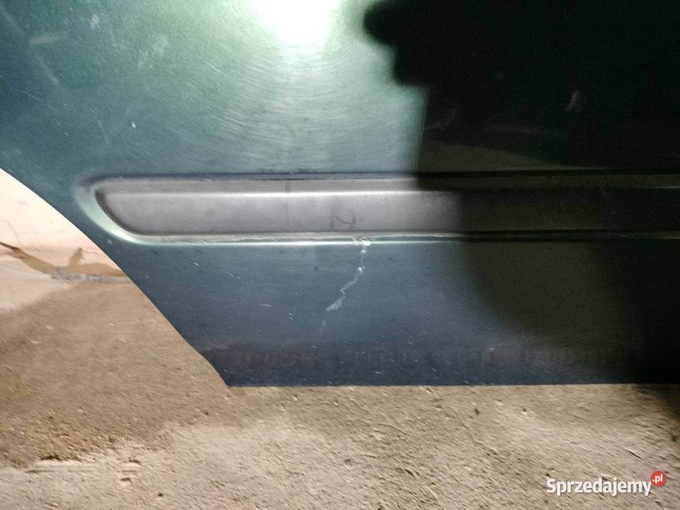 Drzwi prawe tylne Honda Civic VI lift 97r Zbaków Górny