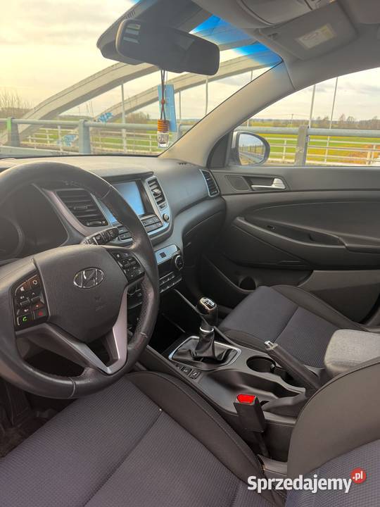Hyundai Tucson 2015 20 CRDI 4x4 bogate 136KM Ostrołęka sprzedam