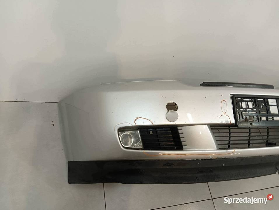 ZDERZAK PRZÓD SREBRNY Opel Vectra III 20022008 C Karoseria