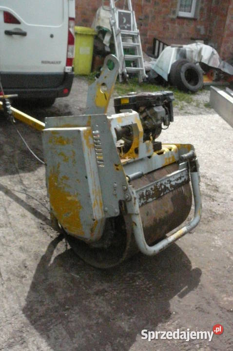 Walec spalinowy Bomag z wibracją silnik Pabianice