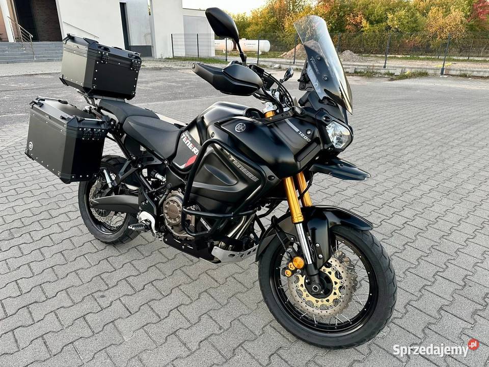 YAMAHA XT1200Z 2018 PIĘKNY STAN MEGA WYGLĄD 44 Rok produkcji 2018 Yamaha Kutno sprzedam