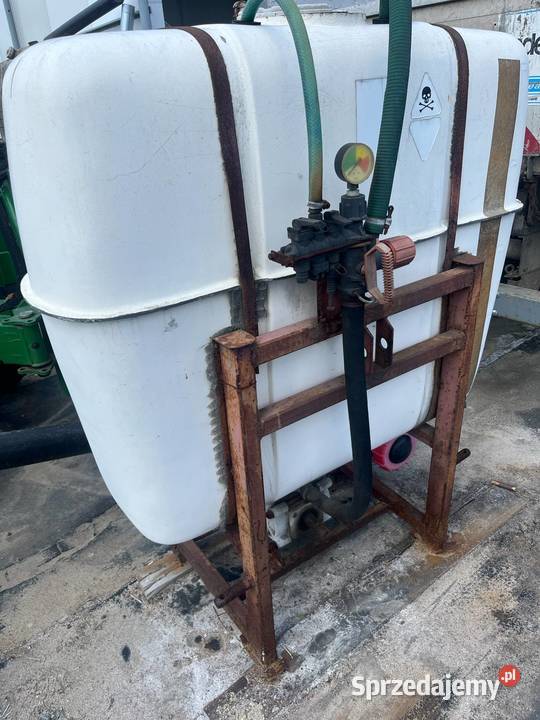Opryskiwacz 400l Pyzdry