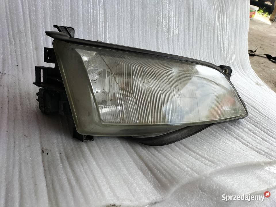 lampa przód przednia prawa OPEL VECTRA B osobowe lubelskie Kamień-Kolonia