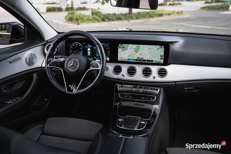 Mercedes E E 300 de 225KM śląskie Zabrze