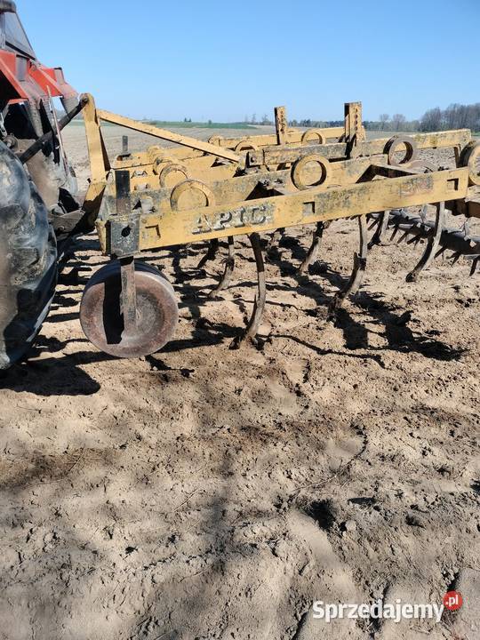 Agregat uprawowy ścierniskowy apic nieuszkodzony Brańsk