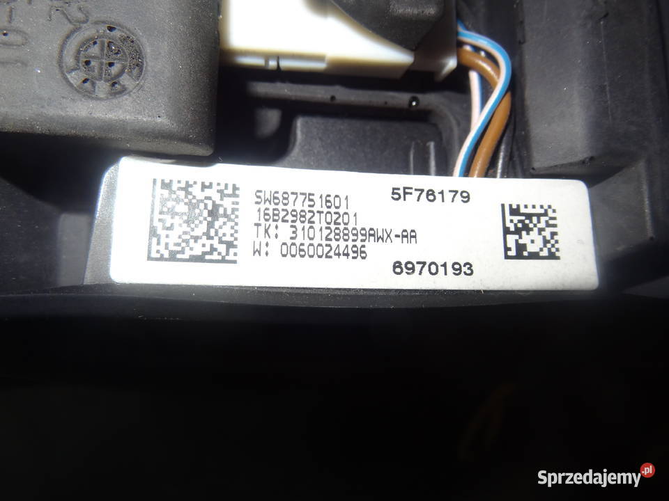 KIEROWNICA MULTIFUNKCJA SKÓRA 6877508 BMW X1 F48 osobowe Poznań
