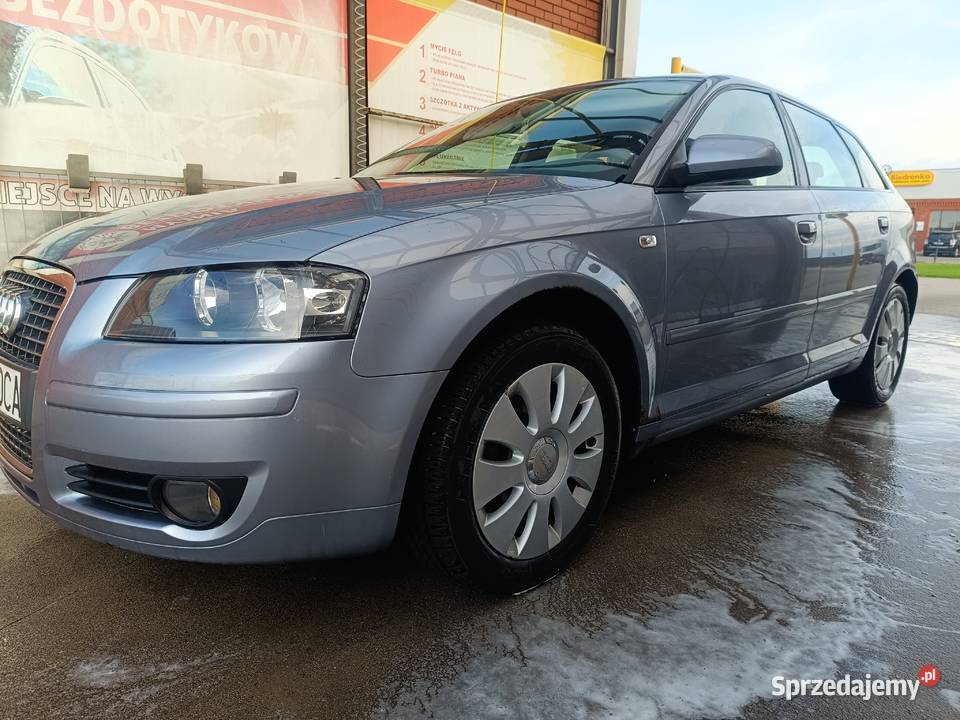 Sprzedam Audi a3 8p 2006r 16 benzyna gaz