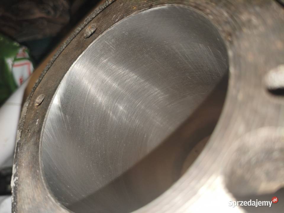 Cylindry szlifie z nowymi tłokami Ural M61 M62 wielkopolskie Leszno