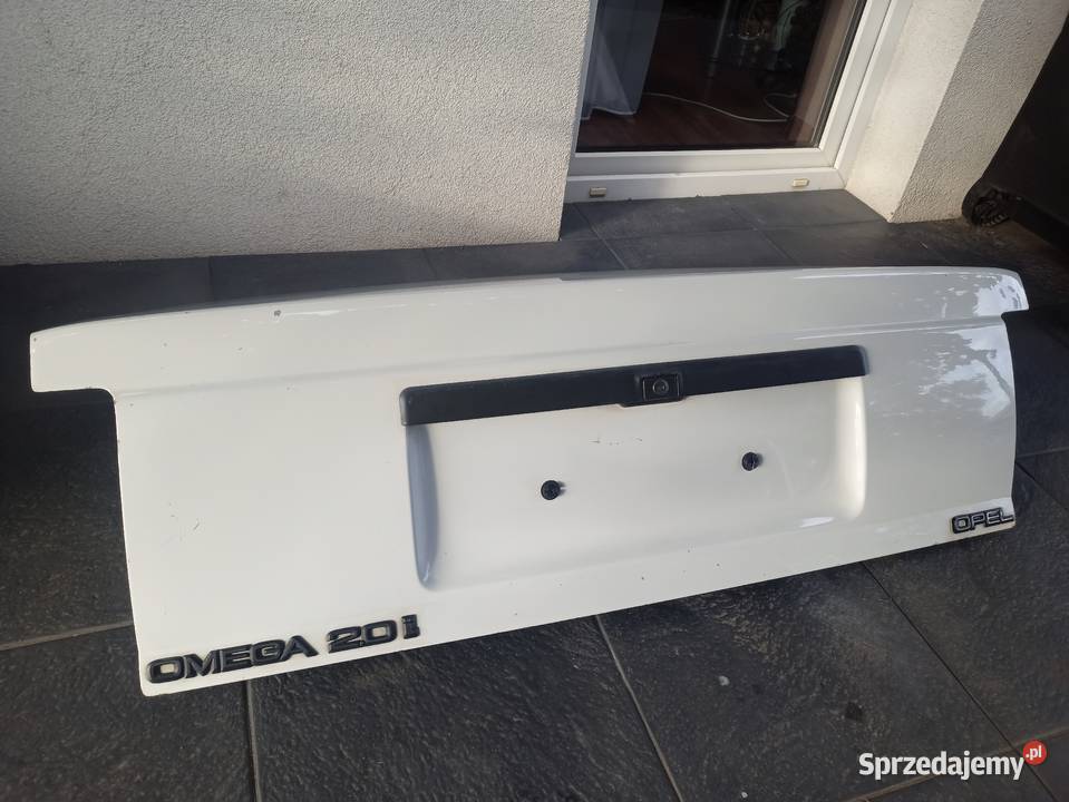 Opel Omega A sedan klapa pokrywa bagażnika Sieradz sprzedam