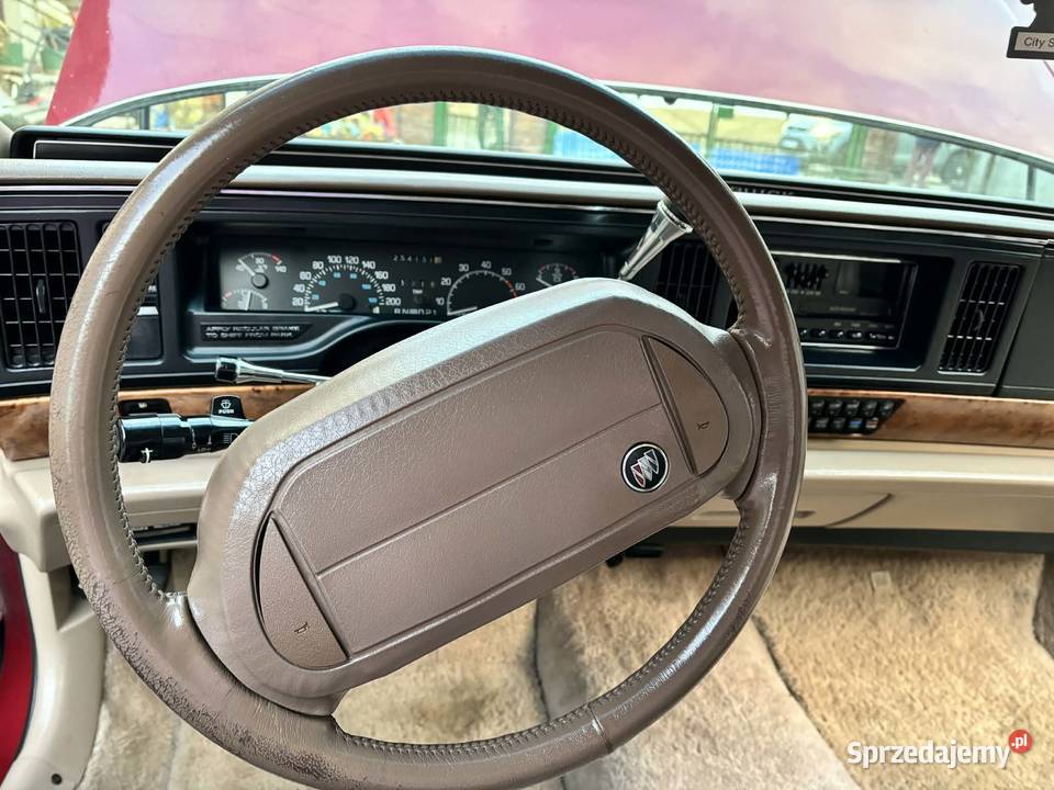 Buick Park Avenue zarejestrowany jako pojazd 255000km sprzedam