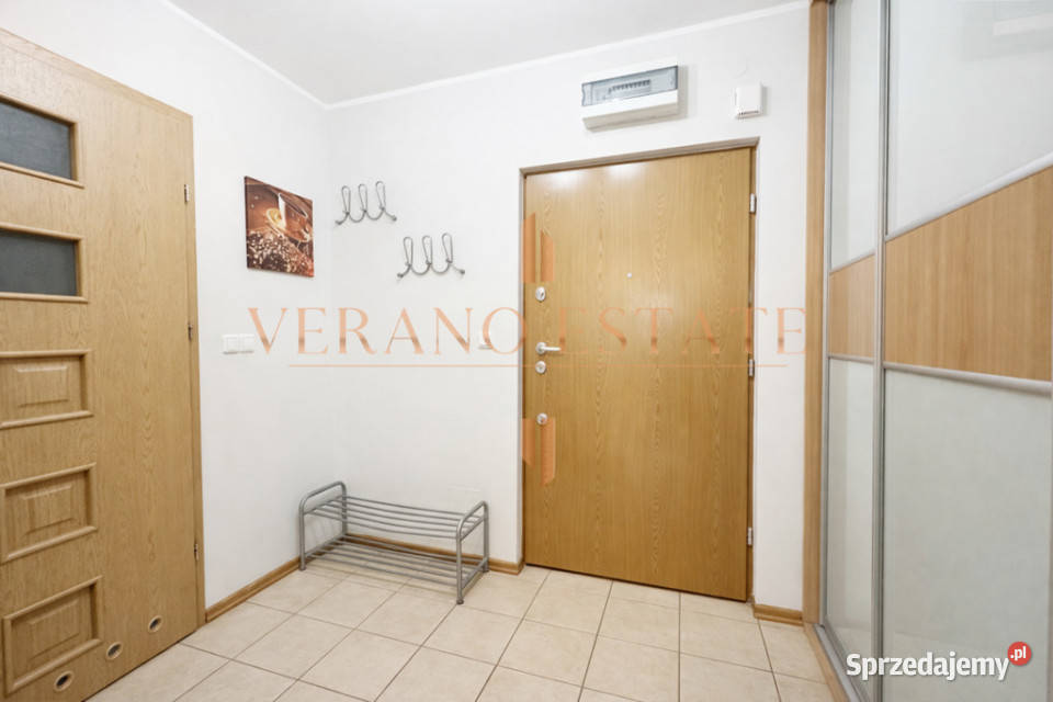 Komfortowa kawalerka garaż Metro Wilanowska Sprzedaż Nieruchomości Warszawa