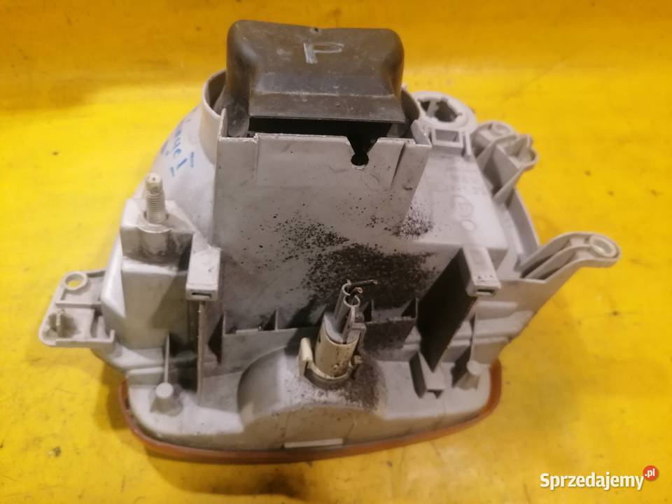 lampa przód prawa 7700820020 Renault Twingo 1 Piotrków Trybunalski sprzedam