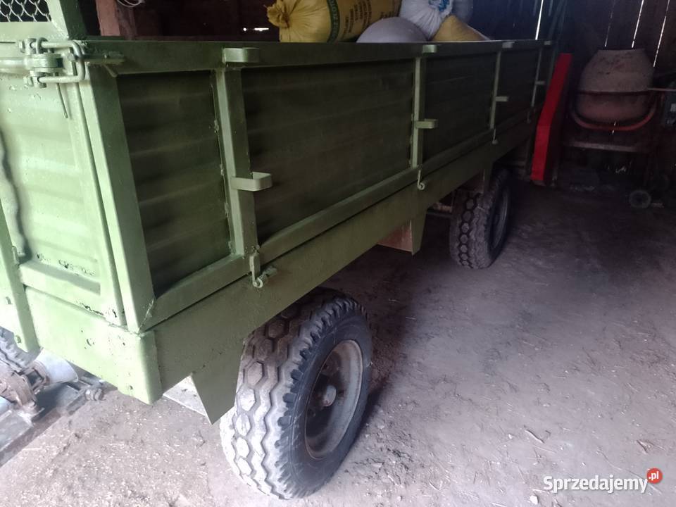 Sprzedam rozrzutnik obornika