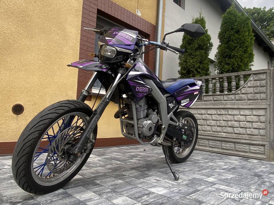 Derbi Senda 125 4t super moto Kotlin