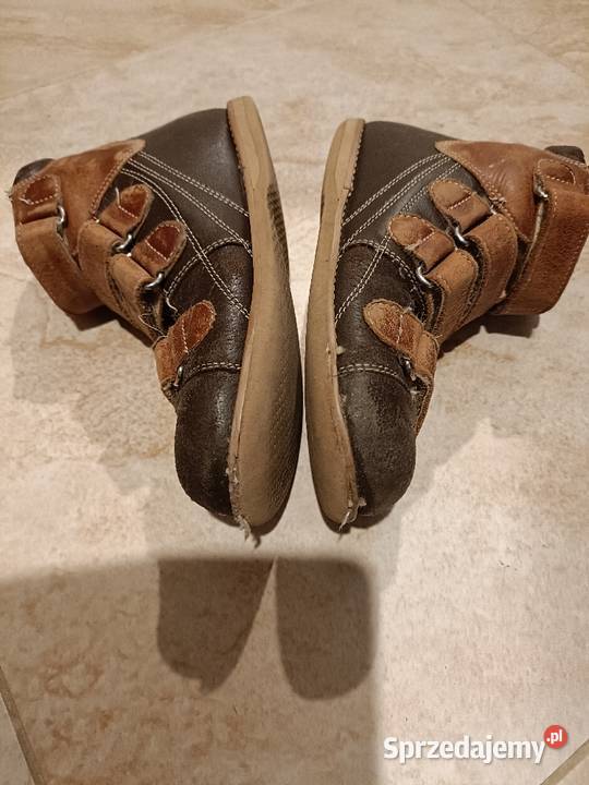 Buty korekcyjne płaskostopie 32