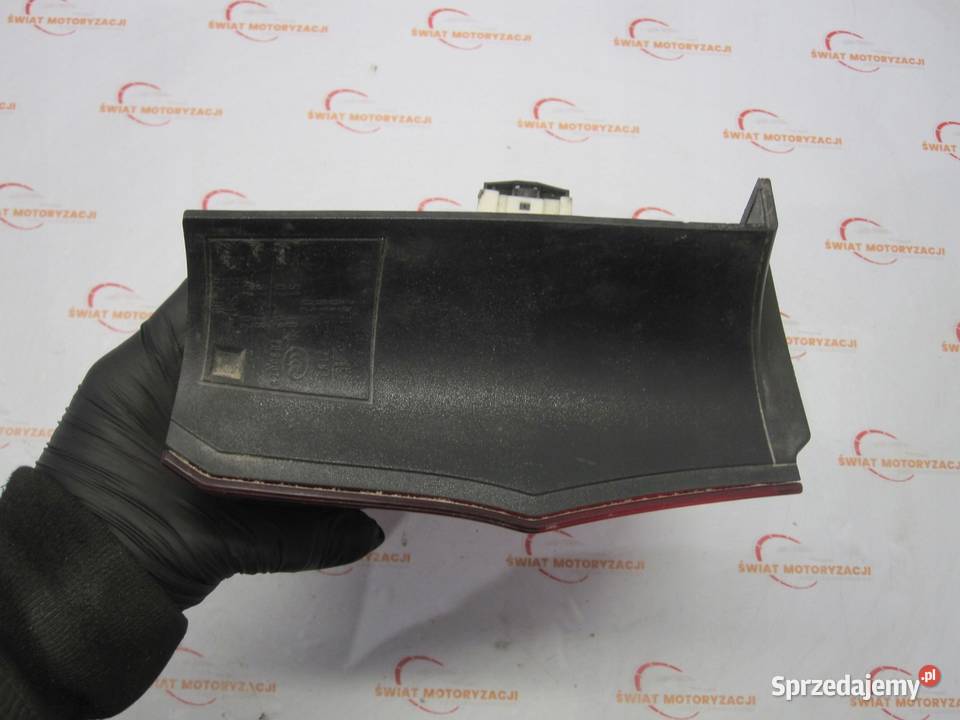 BMW E90 LIFT 10r lampa prawa tył 7289426 osobowe Kielce