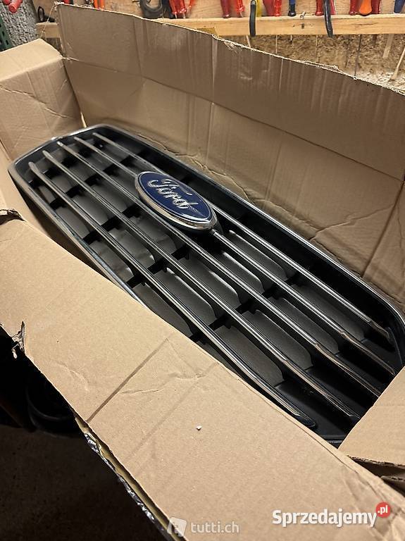 Sprzedam atrapę grila ford Kraków