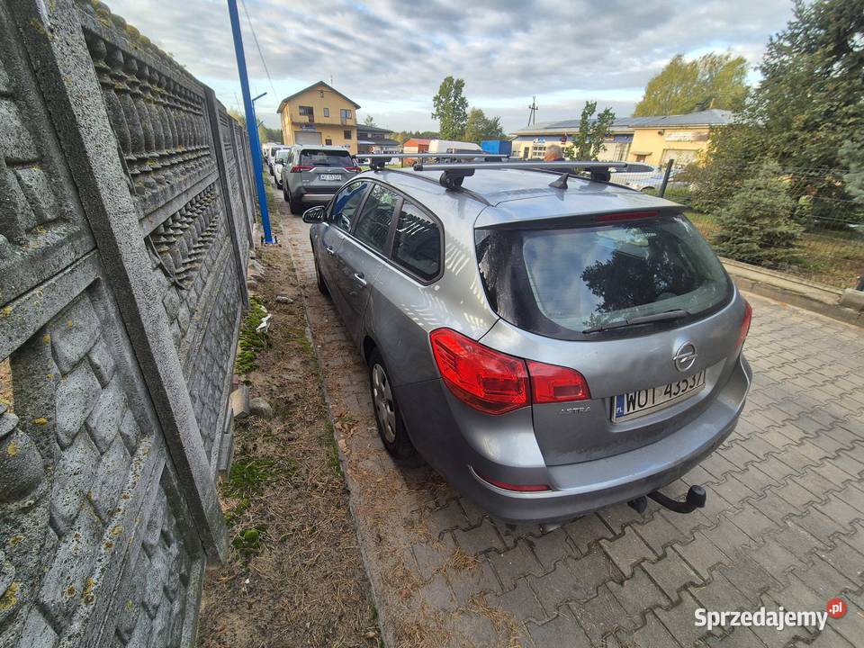 opel astra j 2012 14t benzynagaz kombisport