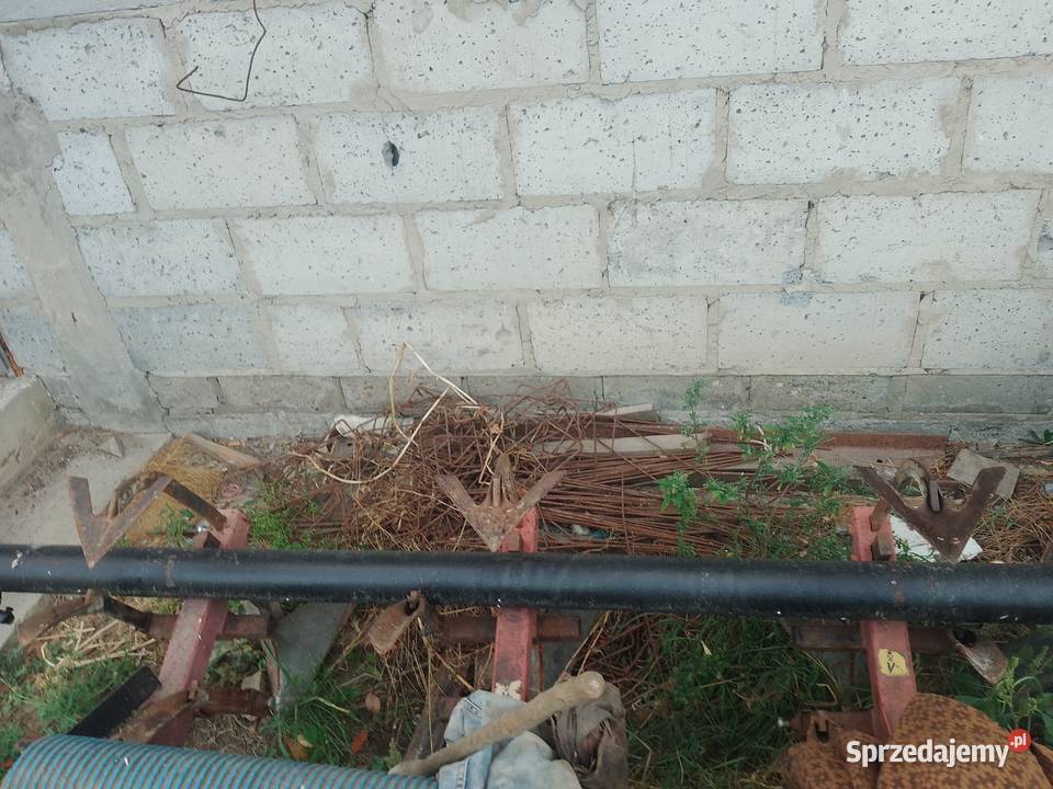 Sprzedam siłownik długości 25m dwustronnego Pozostałe