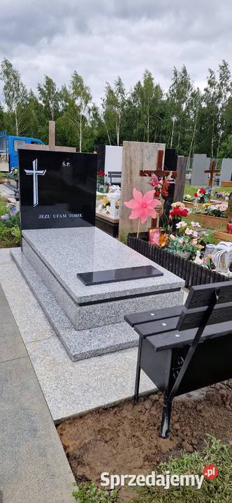 Nagrobek strzegomski szwed z posadzką dolnośląskie Świdnica