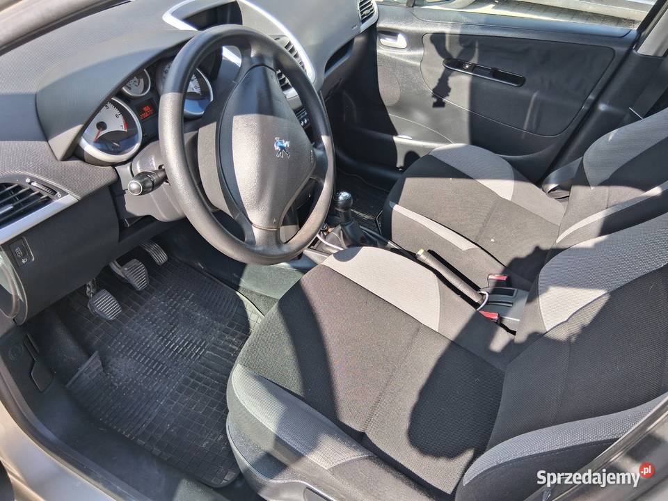 Peugeot 207 Lift 2008r 14BLpgKlimaZarej 229000km 207 Chodel sprzedam