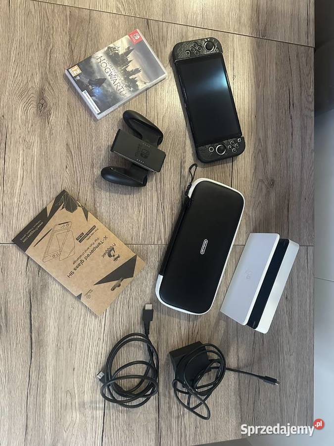 Nintendo Switch OLED akcesoria Konsole i automaty dolnośląskie sprzedam