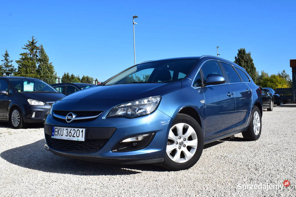 Opel Astra J 2015r super Stan Zarejestrowany nieuszkodzony łódzkie Kutno sprzedam