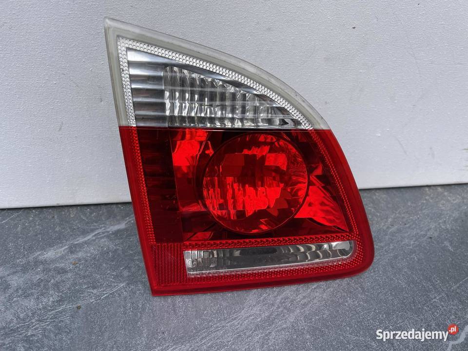 BMW 5 E61 LEWA LAMPA W KLAPĘ KOMBI lewe Ostroróg