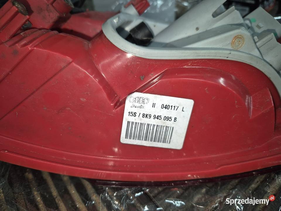 Lampa lewy tył audi a4 b8 avant Strzegom