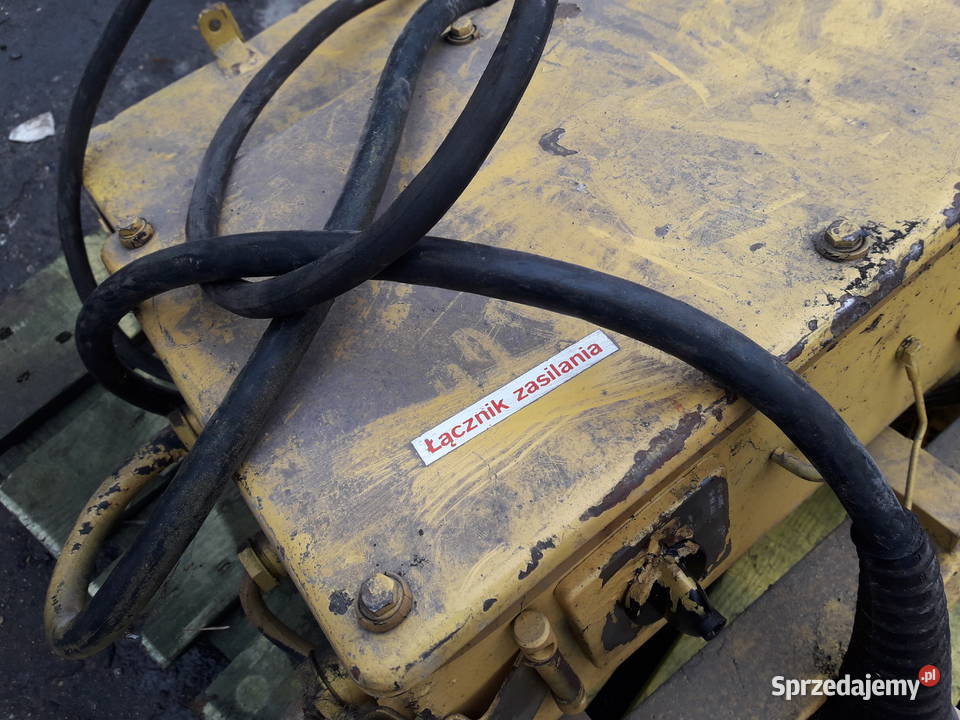 Żuraw przenośny ŻP320 sprzedam