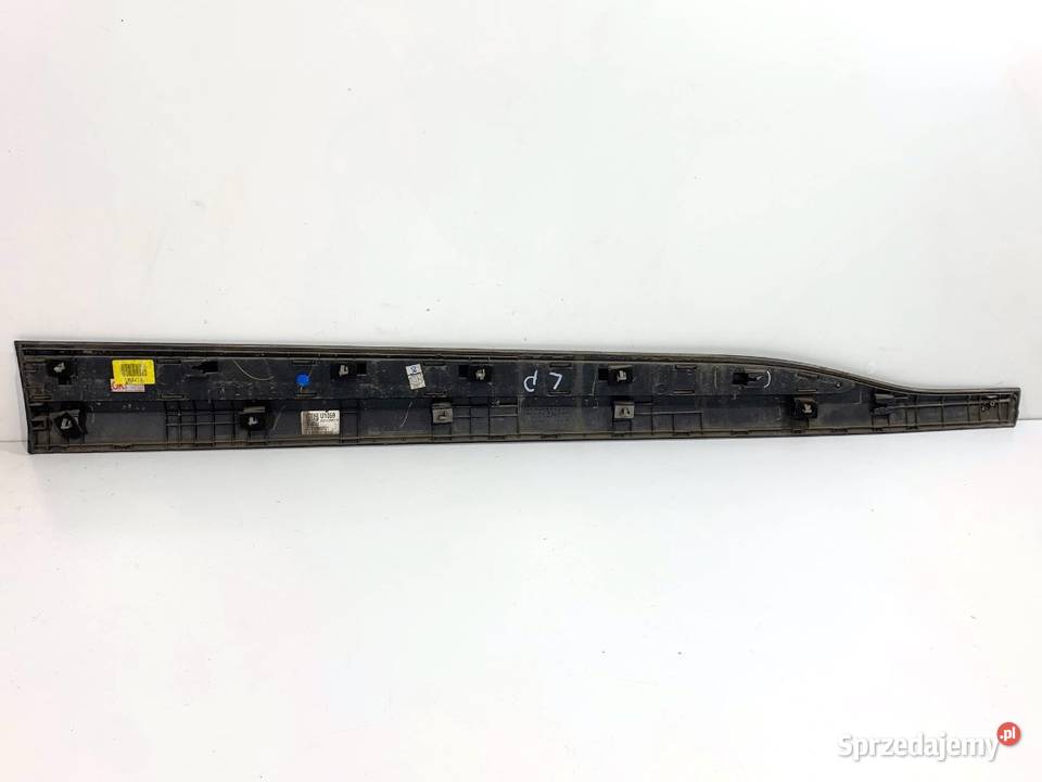 LISTWA DRZWI LEWY PRZÓD HYUNDAI KONA Crossover Listwy i nakładki