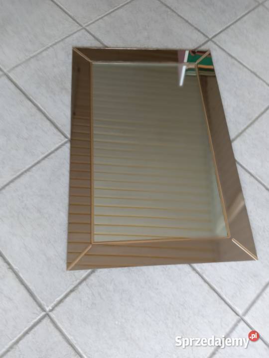 Lustra do przedpokoju na działkę Kalisz