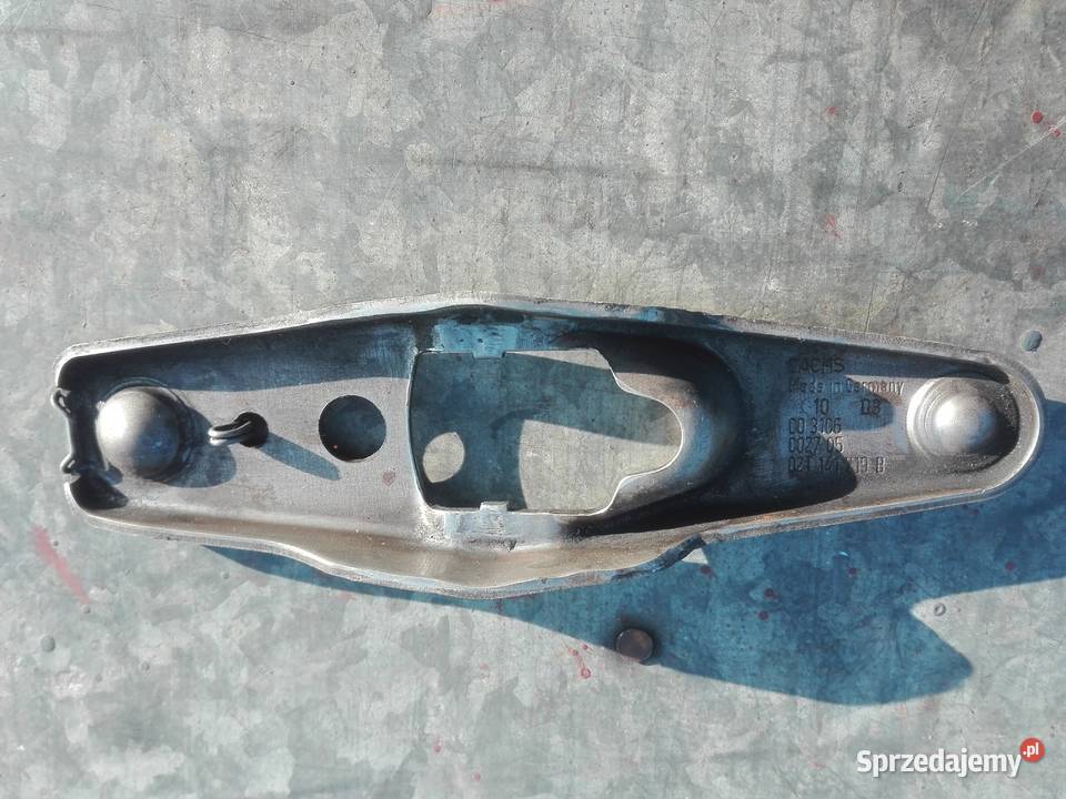 Łapa sprzęgła vw golfpoloturan 16b 02T141153719b Ryki