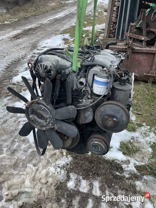 Silnik Mercedes 124 250D 66KW osobowe Lniska