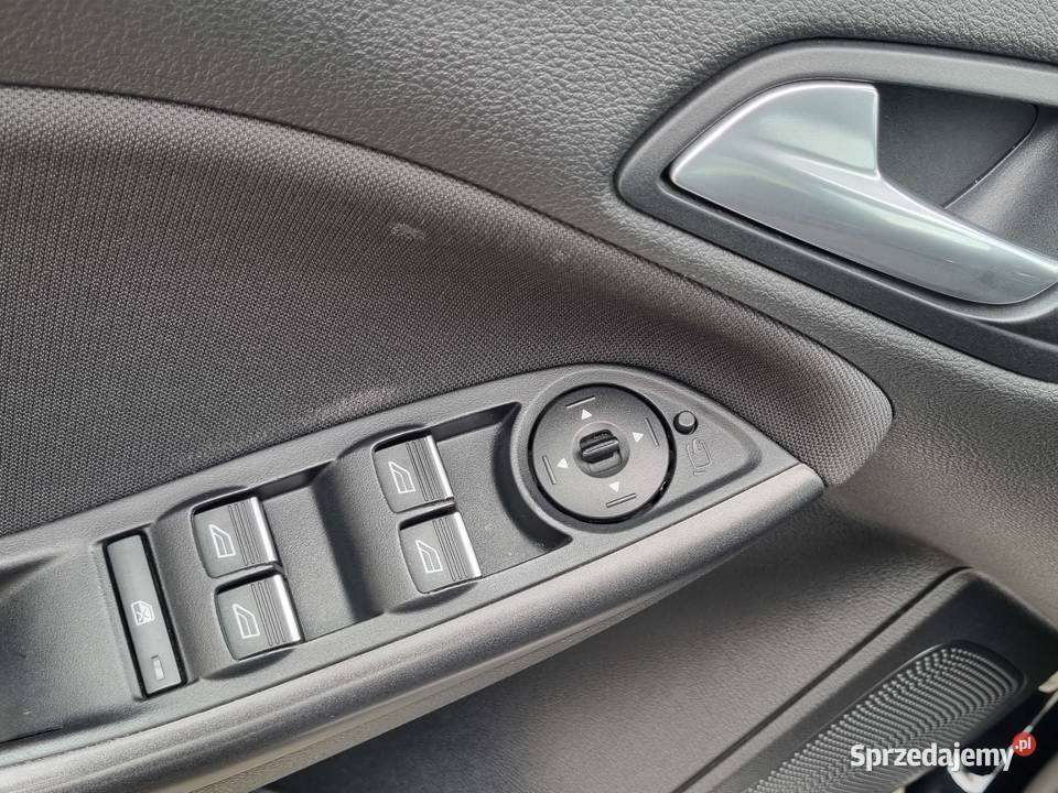 Benzyna KAMERA COFANIA ST LINE Navi Klimatronik czarny Focus Tulce