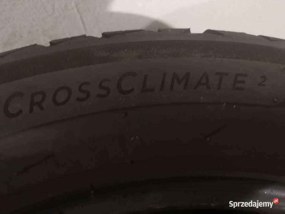 22550 r17 kpl michelin crossclimate 2 zima Samochodowe Kłodzko
