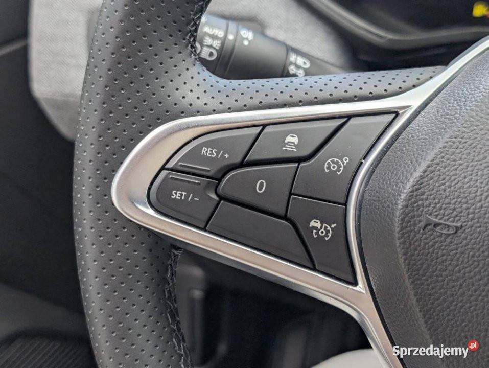 Renault Clio 2024r ACC Kam Cofania Podgrzew Clio Gdańsk sprzedam