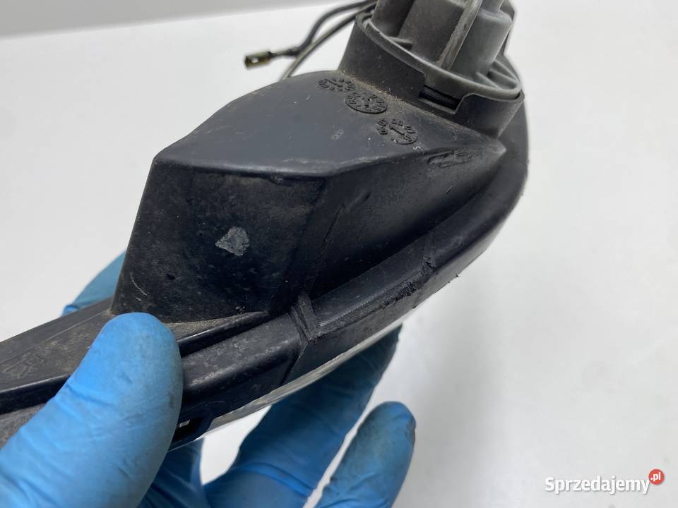 SUZUKI SIXTEEN UX125 KIERUNKOWSKAZ PRAWY PRZÓD Siedlce