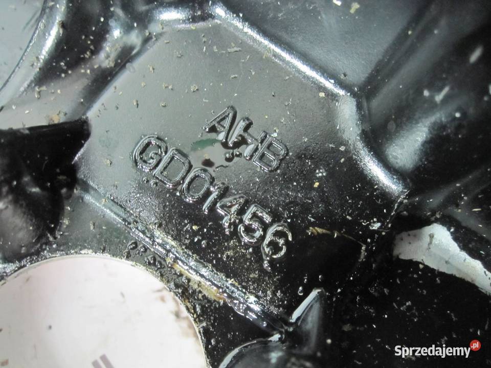 FABIA 16 TDI CAY CAYB 12r 90 miska olejowa