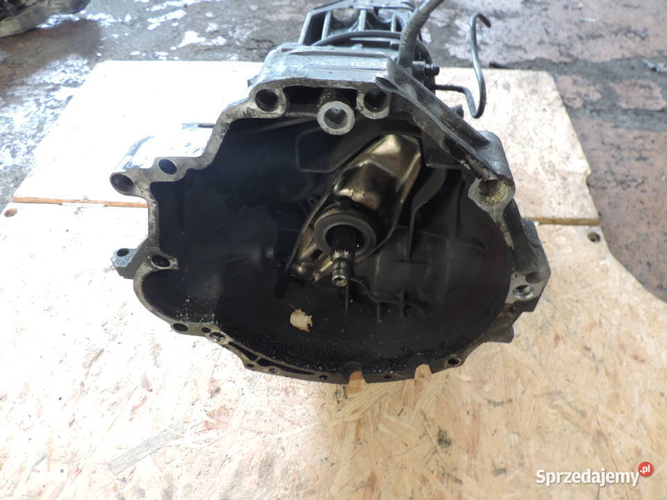 SKRZYNIA BIEGÓW AUDI 80 B4 19TDI BAA osobowe Nowy Sącz