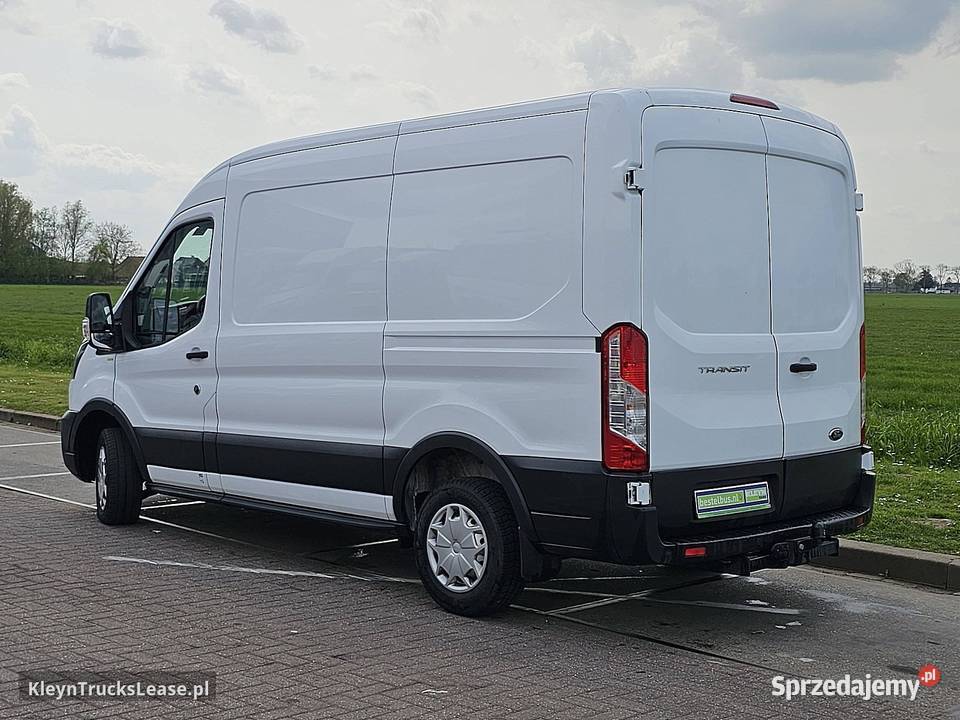 Ford TRANSIT 20 L2H2 Euro6 Trekhaak blaszak 4x2 Rok produkcji 2023